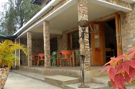 Dutchess Hotel And Restaurant