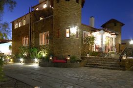 Heinitzburg Boutique Hotel