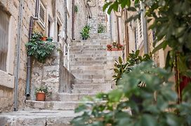 Live Laugh Love Dubrovnik Luxury Rooms