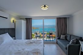 Miralya Suites
