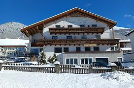 Pension Tirol
