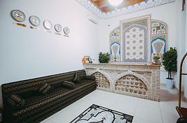 Royal Bukhara Hotel