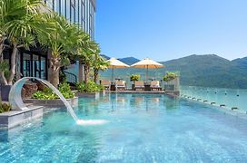 Peninsula Hotel Danang