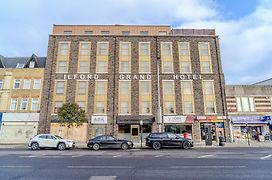 Ilford Grand Hotel