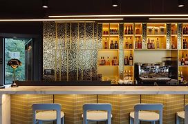 Tribe Lyon Croix Rousse