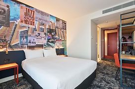 Ibis Styles Melbourne Airport