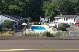 Marvin Gardens Motel Old Orchard Beach