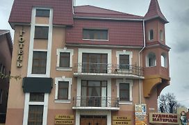 Готель Смарагд