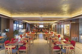 Ramada Encore By Wyndham Eskisehir