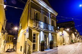 Rigel Villanova Rooms