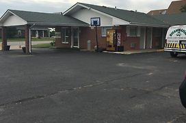 Guest House Motel Chanute
