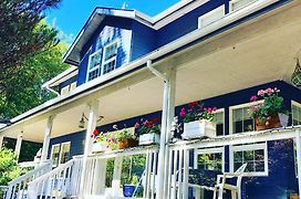 Seafarer Bed & Breakfast