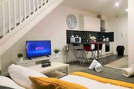 Horse Fair Apartments In Birmingham City Centre By Hf Group