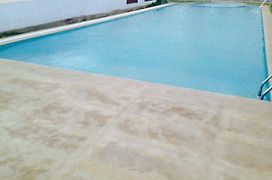 Achakar Hills , Piscine , Vue&Accès à la mer