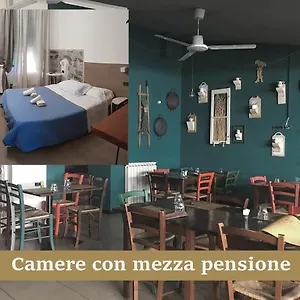 Bella Napoli Guesthouse Trattoria Pizzeria Gym photo