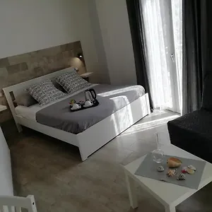 Dove-Sorge-Il-Sole-Bed-Breakfast-Custonaci-Room