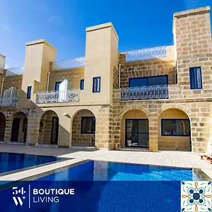 Fiftyfour-West-Boutique-Living-Bed-Breakfast-Gharb-Swimming-Pool