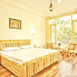 The-Culture-Nation-Hostel-Manali-Room