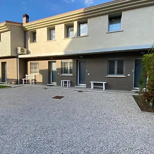 B-B-Porta-Romana-Amelia-Exterior