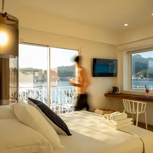 La Sirena Rooms Room photo