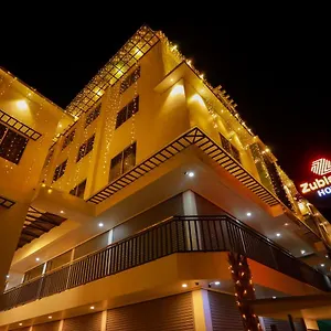 Zubis-Inn-Hotel-Kalpetta-Exterior