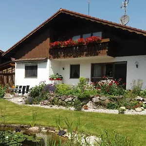 Gaestehaus-Walter-Eisenberg-Exterior