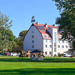 Hotel-Milenium-Legnica-Exterior