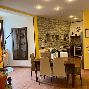 Bellissima-Casa-Dentro-Il-Castello-Di-San-Savino-Villa-Gym