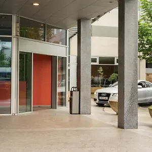 Brit-Hotel-Codalysa-Marne-La-Vallee-Torcy-Exterior