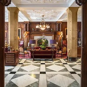 Fairmont Hotel Vier Jahreszeiten Restaurant photo