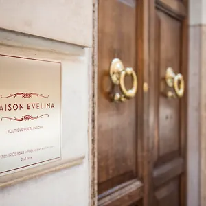 Maison-Evelina-Rome-Corridors