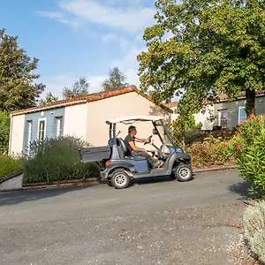 Olydea-Les-Epesses-Hotel-Exterior