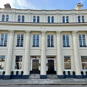 Regency House Exterior photo