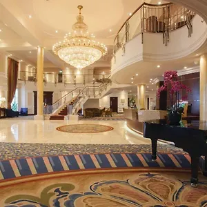 Knightsbrook Hotel & Golf Resort Interior photo