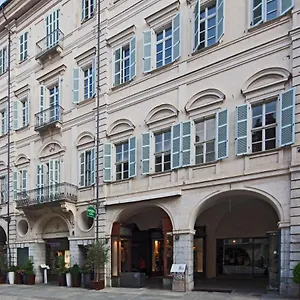 Hotel-Palazzo-Lovera-Cuneo-Exterior