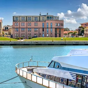 Residence-Hotel-LIncanto-Di-Boccadarno-Marina-Di-Pisa-Exterior