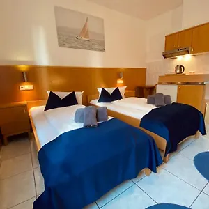 Hotel La Ferte Beds photo