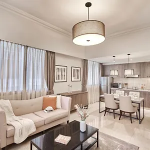 Adina-Serviced-Apartments-Singapore-Orchard-Kitchen