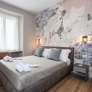 Castro Pretorio Room photo