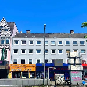 Reeperbahn-Apartments-Hamburg-Exterior
