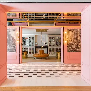 The-Wings-Hotels-Collection-Istanbul-Exterior