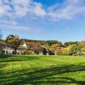 La-Grange-De-Cablanc-Bed-Breakfast-Monestier-Nearby