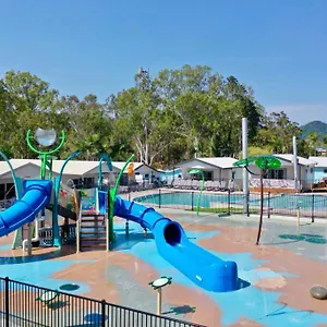 Lake Tinaroo Holiday Park Amenities photo