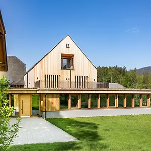 Ferienhof-Reiterhof-Edtbauer-Weyer-Markt-Exterior