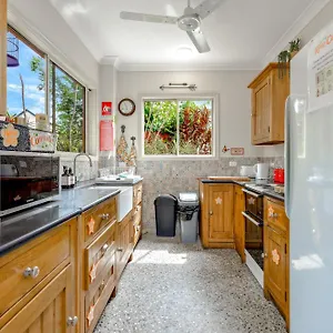 Travellers Oasis Exterior photo