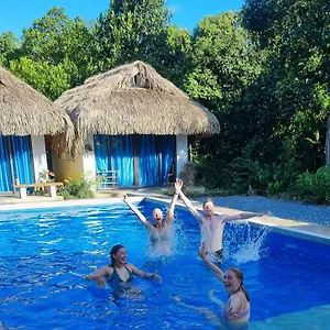 Nomadders-Ha-Giang-Hostel-Exterior