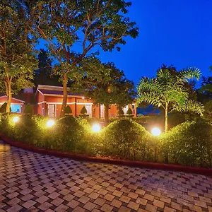 Serenity-Resort-Panhala-Exterior