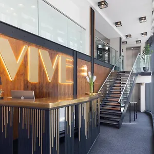 Vive Hotel Business photo