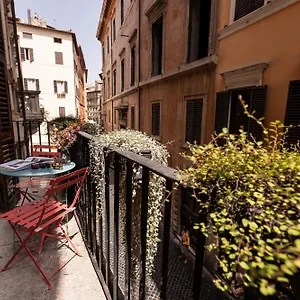 Passepartout-Rome-Exterior