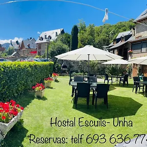 Hostal Escuils Exterior photo